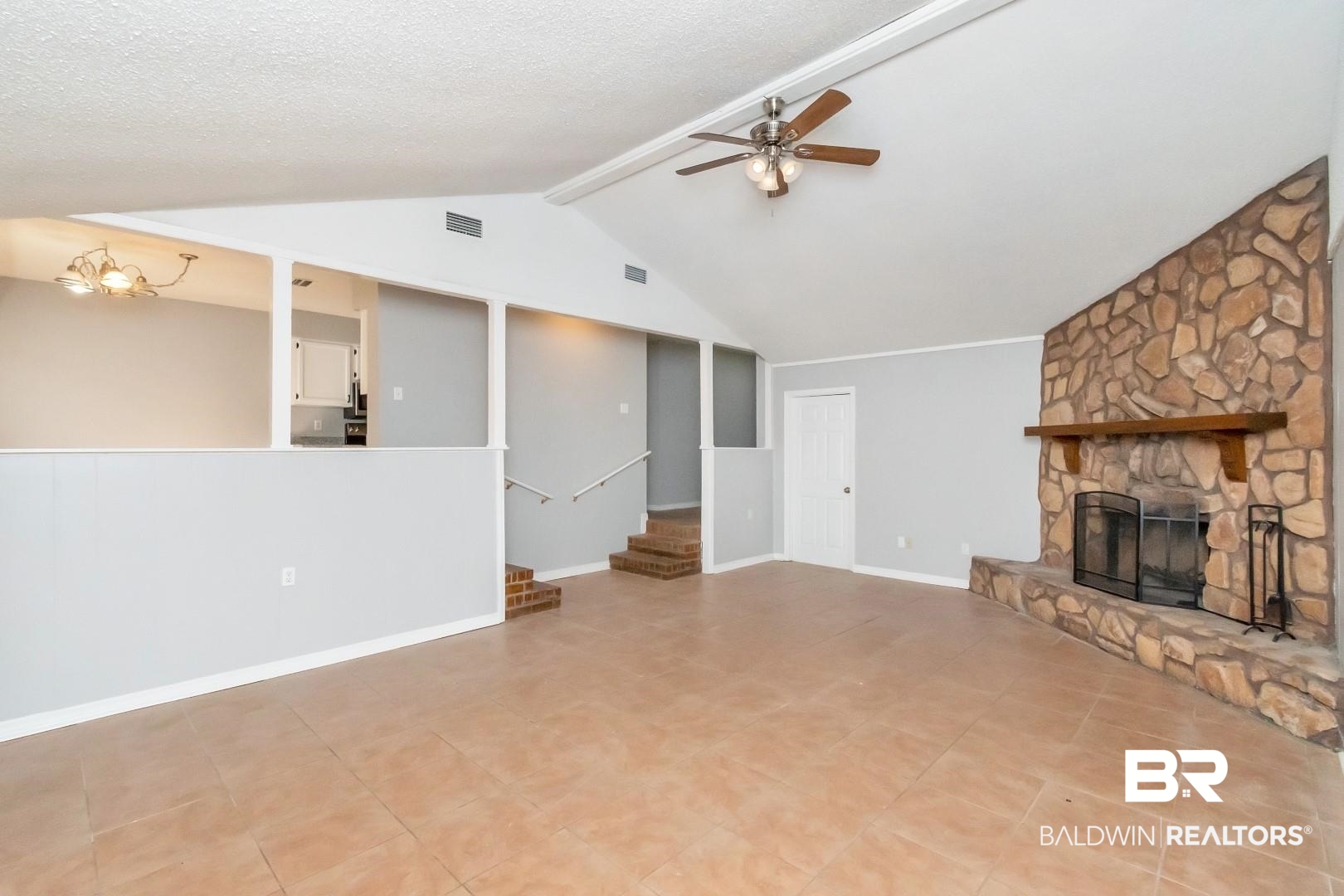 7251 Red Arrow Road Mobile, AL 36695 - Photo 4 of 32