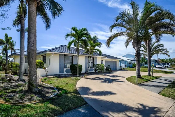 $2,850 | 2429 Aqui Esta Drive, Punta Gorda, FL 33950