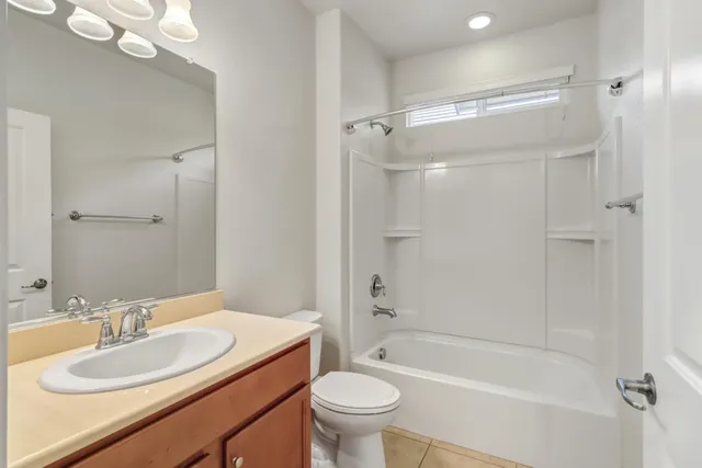 $550,000 | 7925 Peak Forest Way, Elk Grove, CA 95757