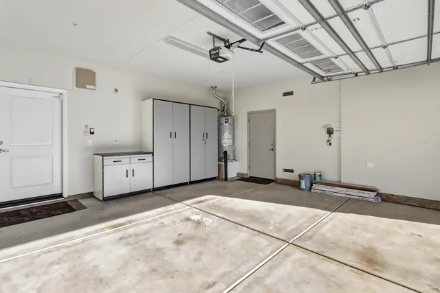 $550,000 | 7925 Peak Forest Way, Elk Grove, CA 95757