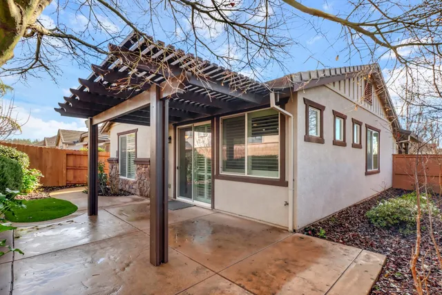 $550,000 | 7925 Peak Forest Way, Elk Grove, CA 95757