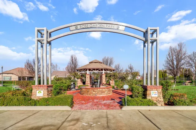 $550,000 | 7925 Peak Forest Way, Elk Grove, CA 95757