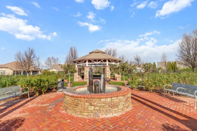 $550,000 | 7925 Peak Forest Way, Elk Grove, CA 95757