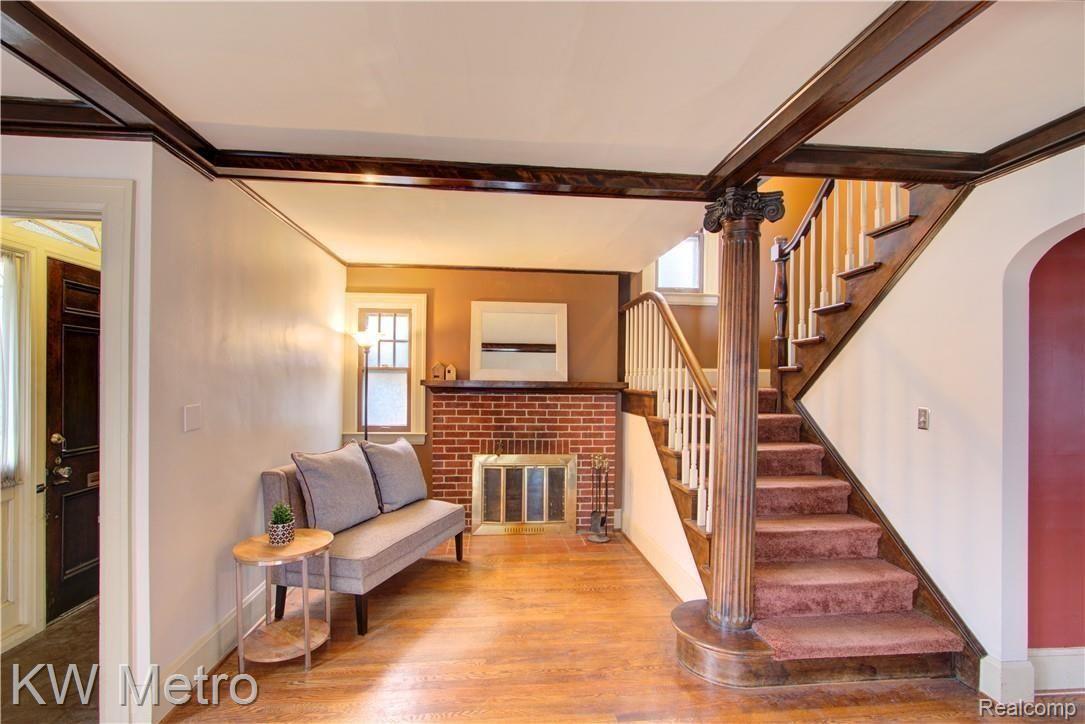 1616 Crooks Road Royal Oak, MI 48067 - Photo 6 of 37 6.jpg