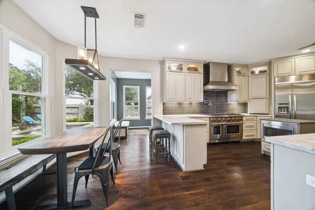 $699,900 | 8543 Evening Light, Sugar Land, TX 77479