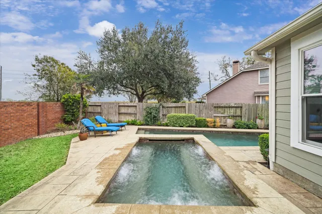 $699,900 | 8543 Evening Light, Sugar Land, TX 77479