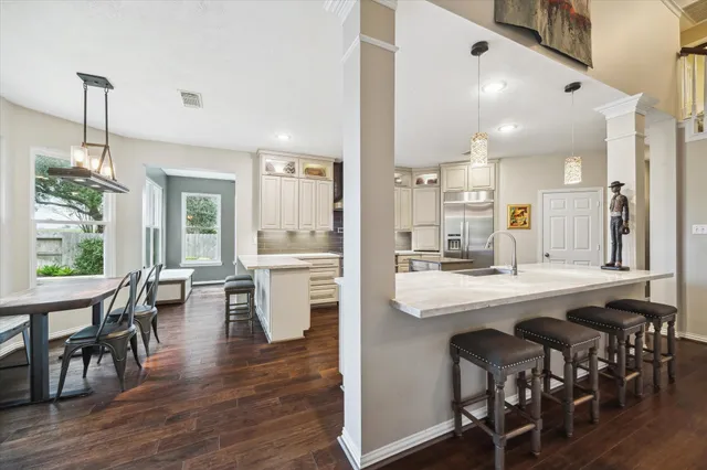 $699,900 | 8543 Evening Light, Sugar Land, TX 77479