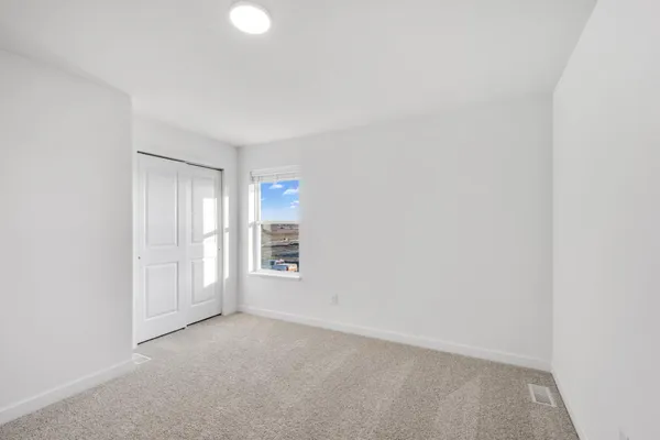 $468,715 | 7381 Kaeding Avenue Northeast, Albertville, MN 55301