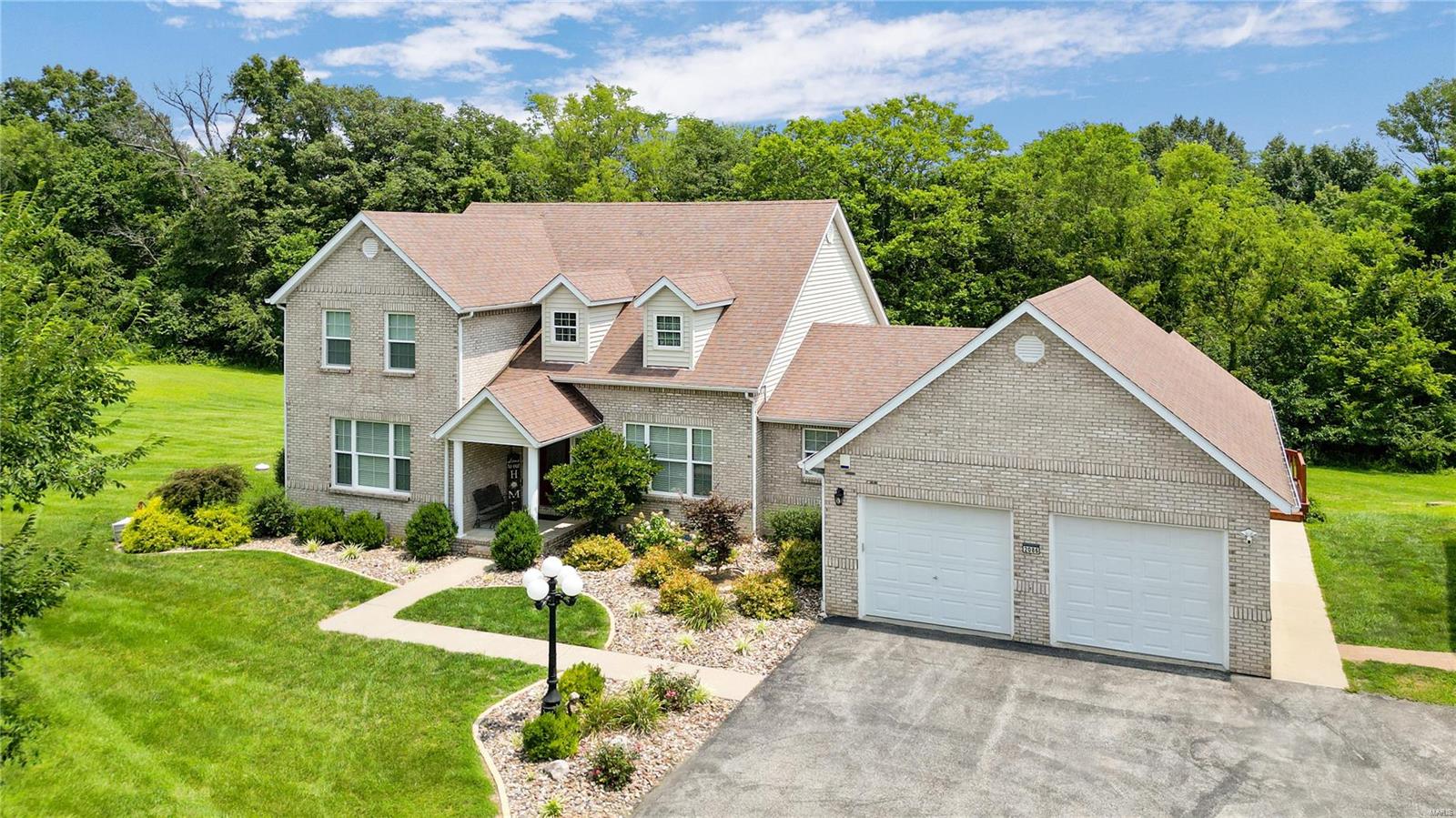 2086 Quarry Road Lebanon, IL 62254 - Photo 2 of 98 Gallery Image 2