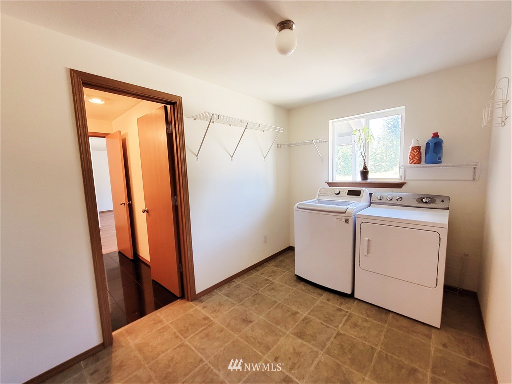 1297 Monte Elma Road Elma, WA 98541 - Photo 17 of 39 Gallery Image 17