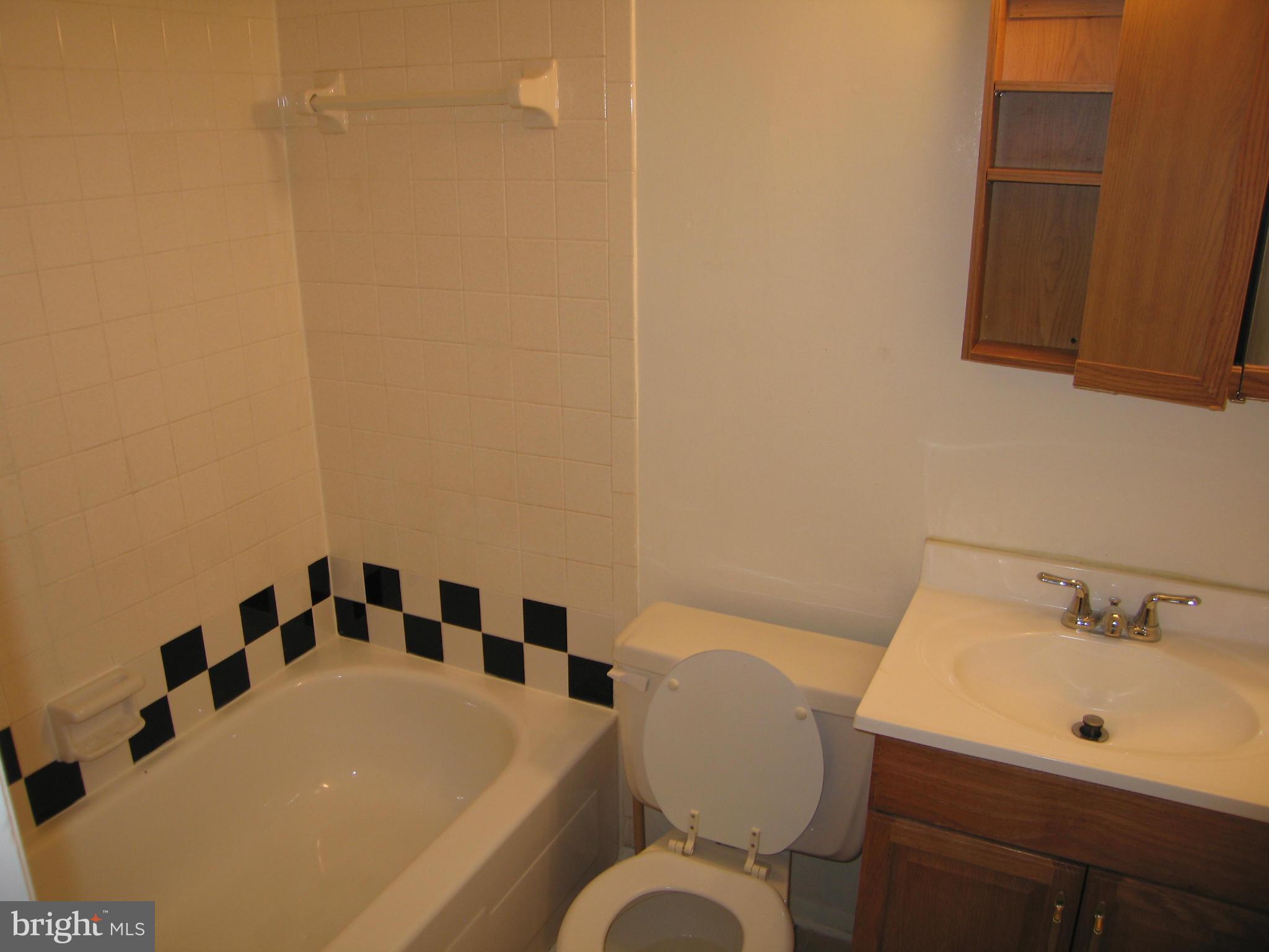 8953 Footed Ridge Columbia, MD 21045 - Photo 14 of 15 Bath