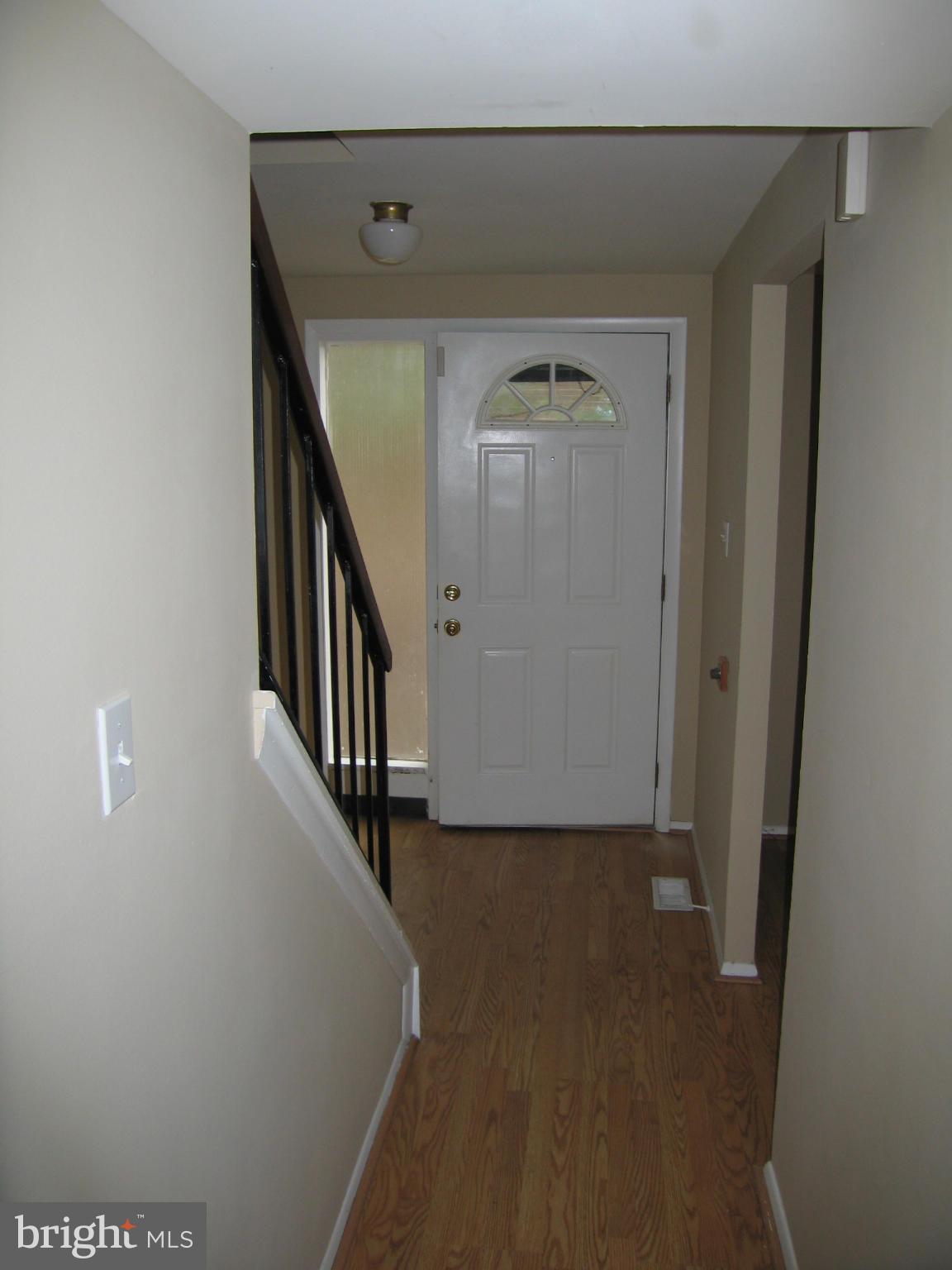 8953 Footed Ridge Columbia, MD 21045 - Photo 7 of 15 Interior (General)