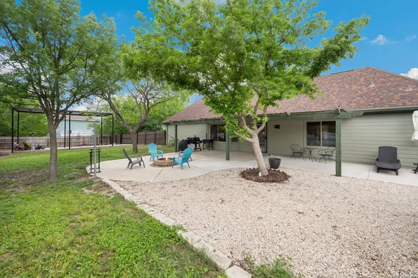 $399,000 | 172 Rogues Hollow, Seguin, TX 78155