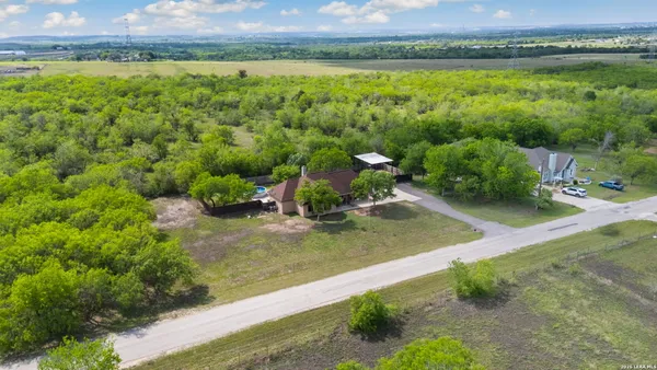 $399,000 | 172 Rogues Hollow, Seguin, TX 78155
