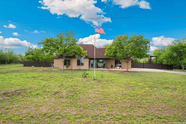 $399,000 | 172 Rogues Hollow, Seguin, TX 78155