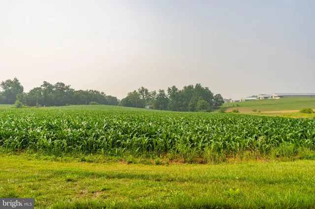 $599,000 | 50 West 28th Division Highway, Lititz, PA 17543