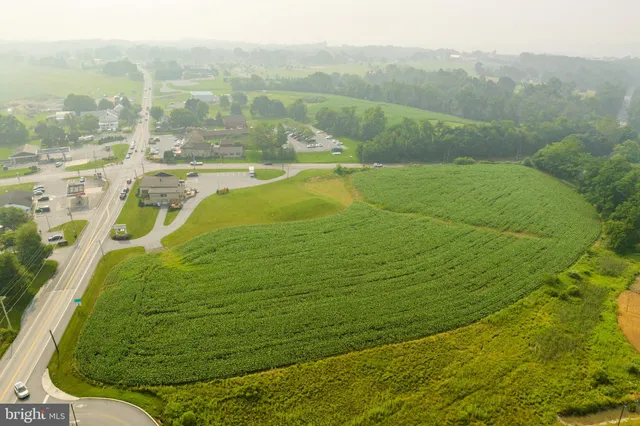 $599,000 | 50 West 28th Division Highway, Lititz, PA 17543