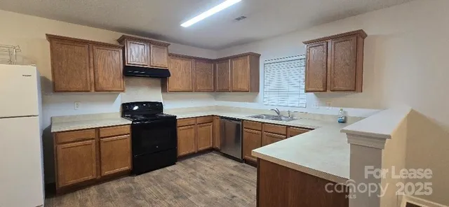 $1,895 | 1732 Carmenet Lane, Charlotte, NC 28214