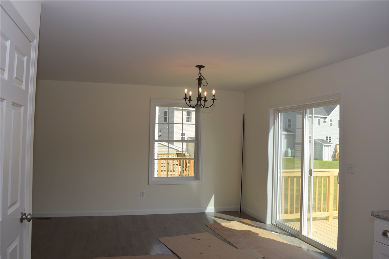 74 Miller's Farm Drive Rochester, NH 03868 - Photo 4 of 10 Gallery Image 4