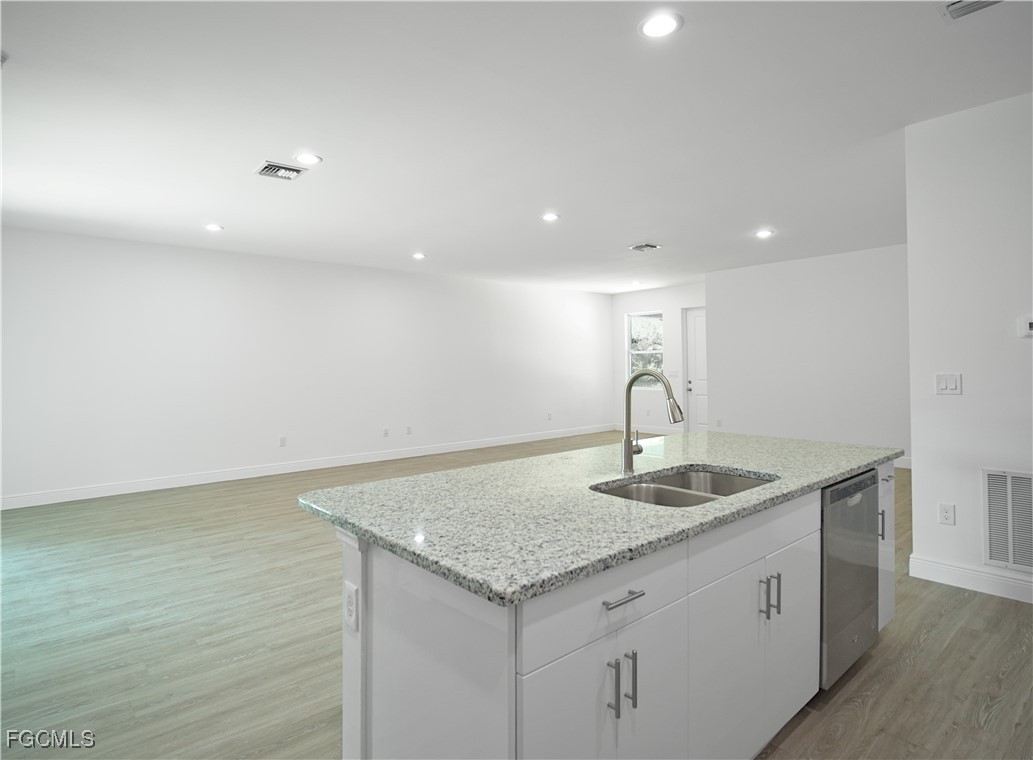 3059 Harvard Circle LaBelle, FL 33935 - Photo 6 of 10