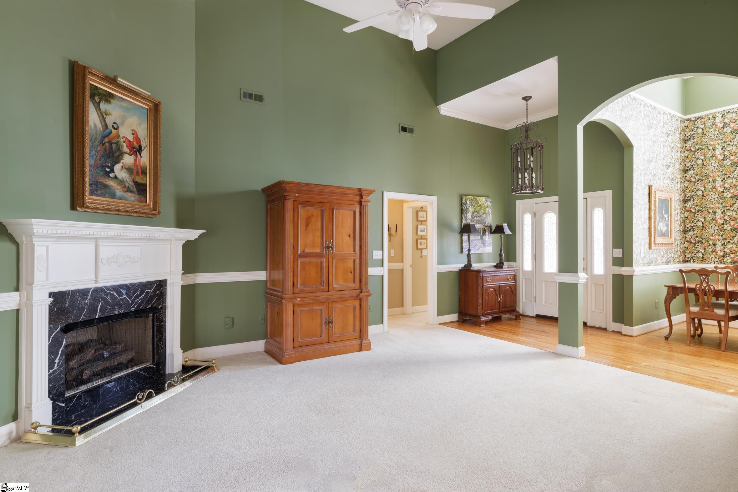 11 Magnolia Pl Court Simpsonville, SC 29681 - Photo 2 of 15