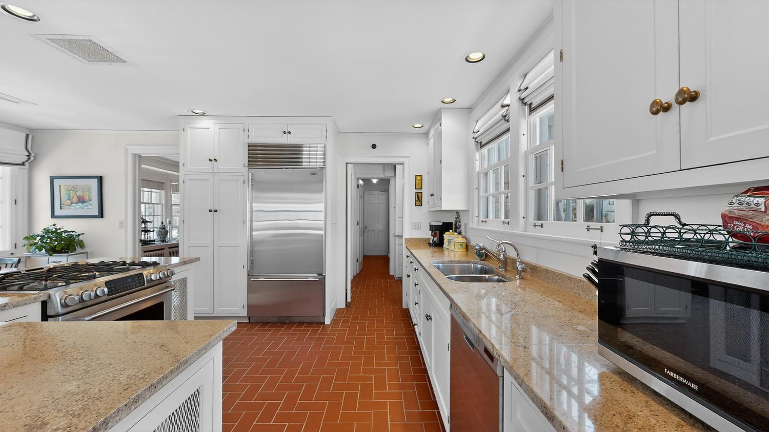 726 10th Avenue Southwest Rochester, MN 55902 - Photo 63 of 74