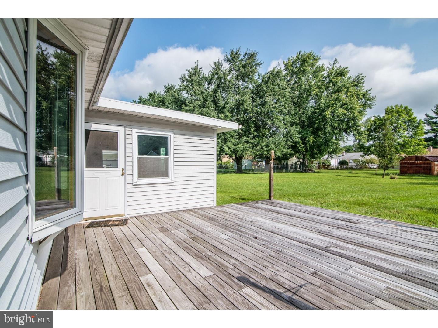 615 Sheffield Road Sewell, NJ 08080 - Photo 15 of 19