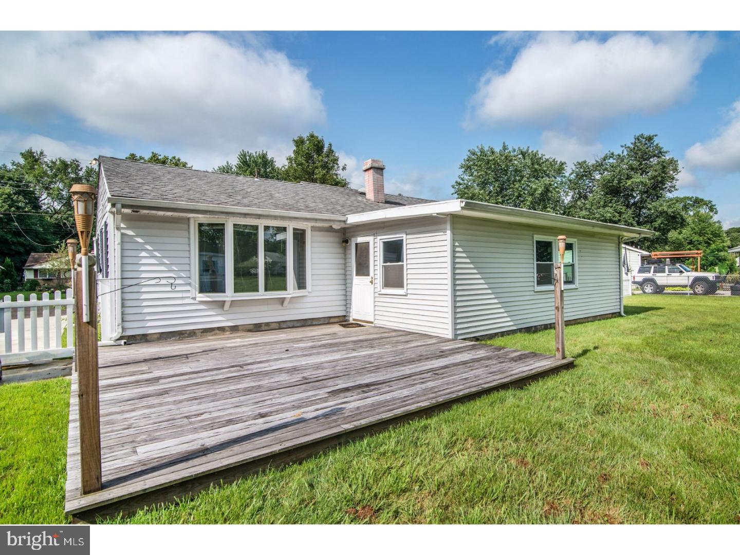 615 Sheffield Road Sewell, NJ 08080 - Photo 16 of 19