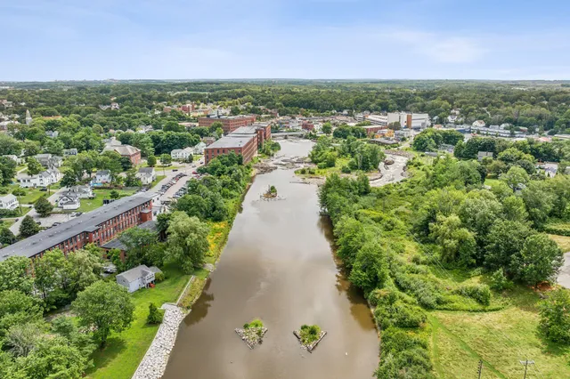 $699,900 | 10 Nicklaus Lane, Westbrook, ME 04092