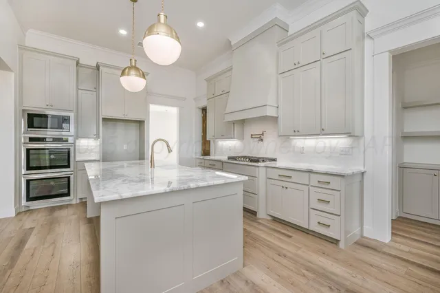 $734,950 | 1701 Blakely Holw Drive, Amarillo, TX 79124