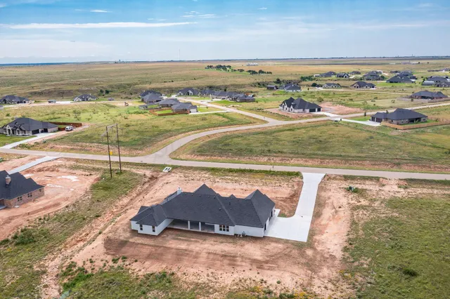 $734,950 | 1701 Blakely Holw Drive, Amarillo, TX 79124