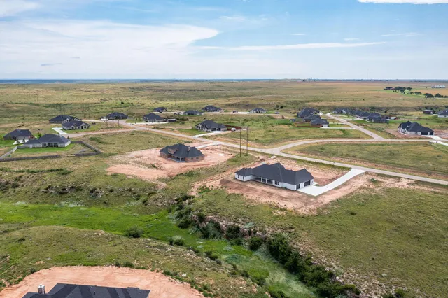 $734,950 | 1701 Blakely Holw Drive, Amarillo, TX 79124
