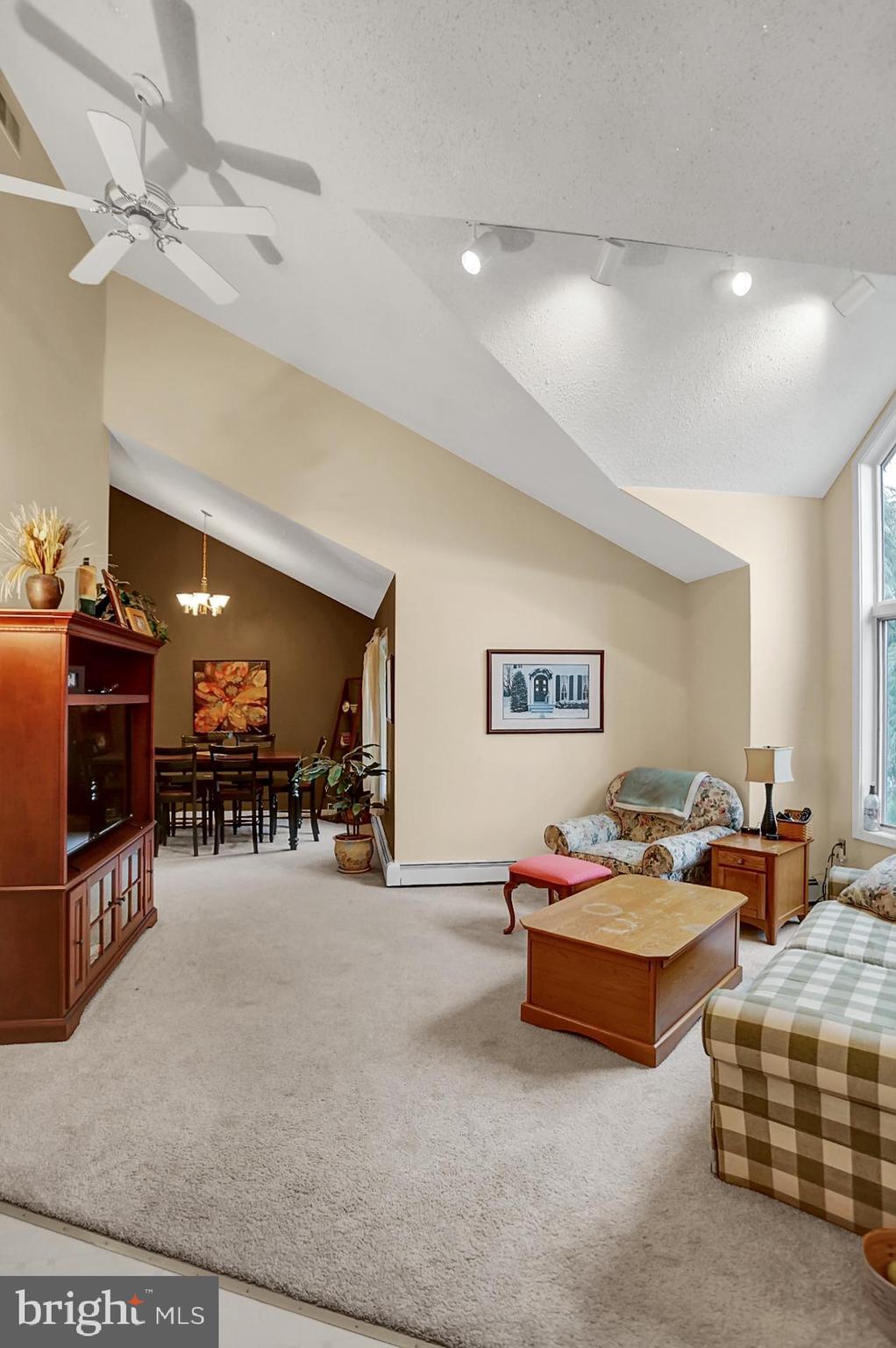 185 Orchard Road Reading, PA 19605 - Photo 4 of 38 Gallery Image 4