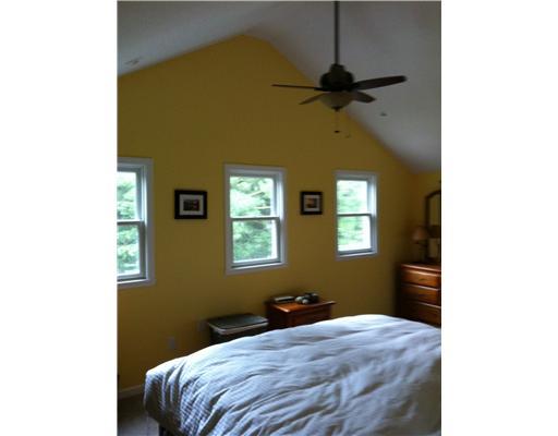 245 Indianola Road Cheswick, PA 15024 - Photo 14 of 18 Master Bedroom.