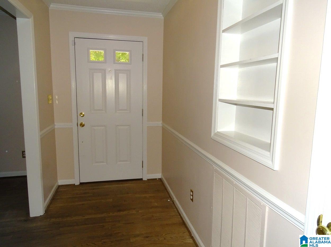 2300 Misty Ridge Circle Birmingham, AL 35226 - Photo 4 of 48