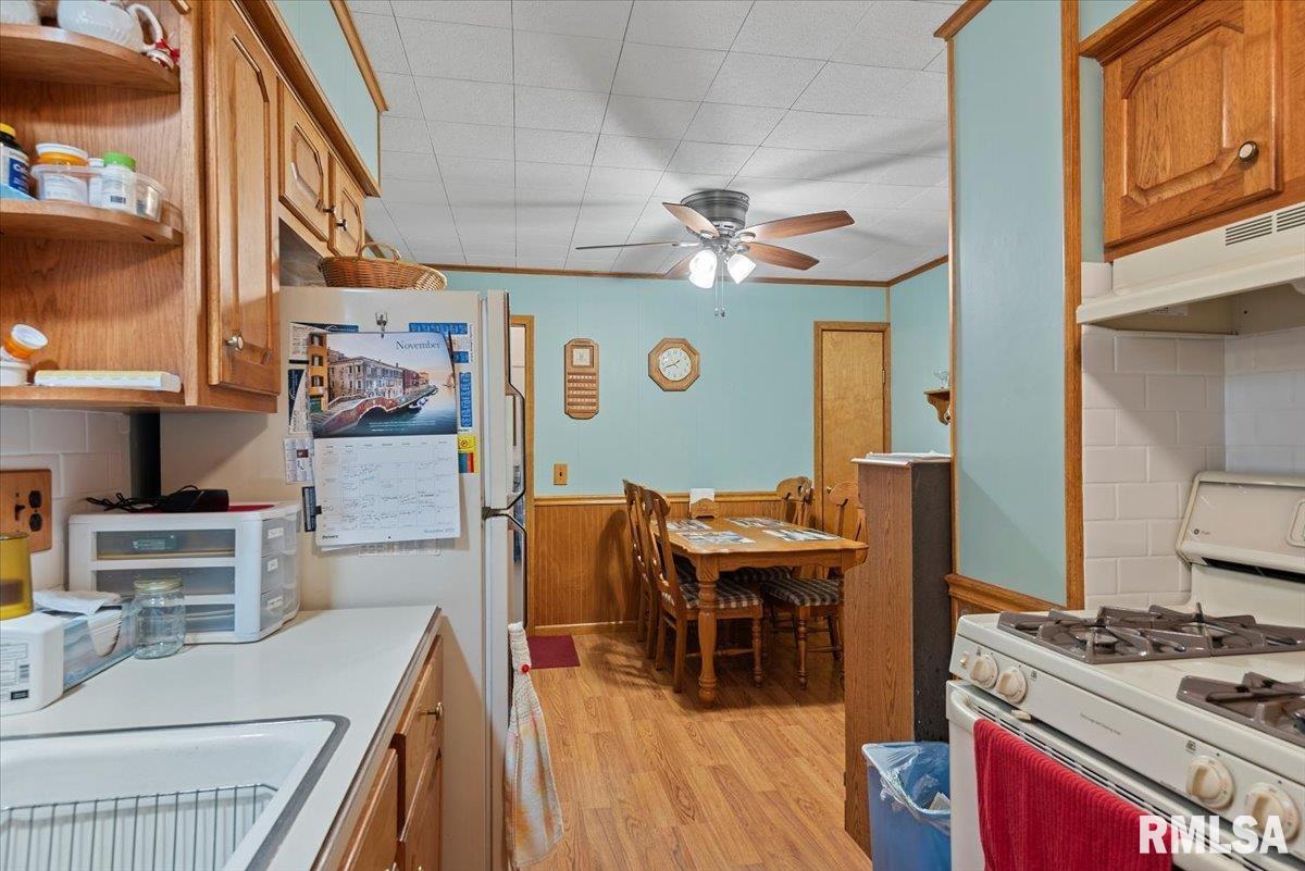 3213 Sherman Street Springfield, IL 62703 - Photo 12 of 41