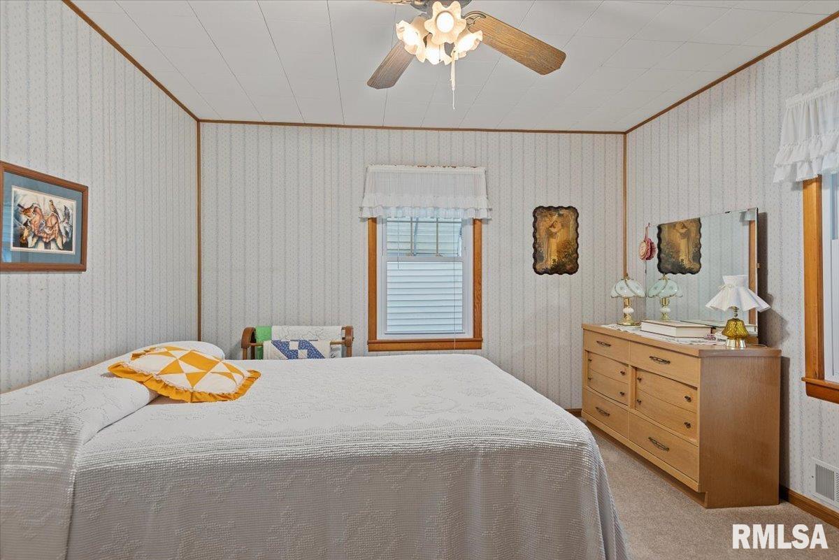 3213 Sherman Street Springfield, IL 62703 - Photo 13 of 41