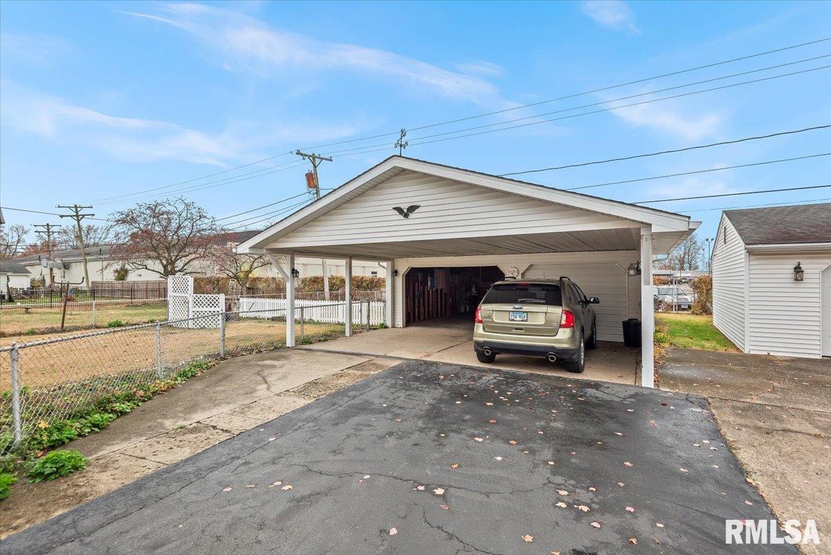 3213 Sherman Street Springfield, IL 62703 - Photo 33 of 41