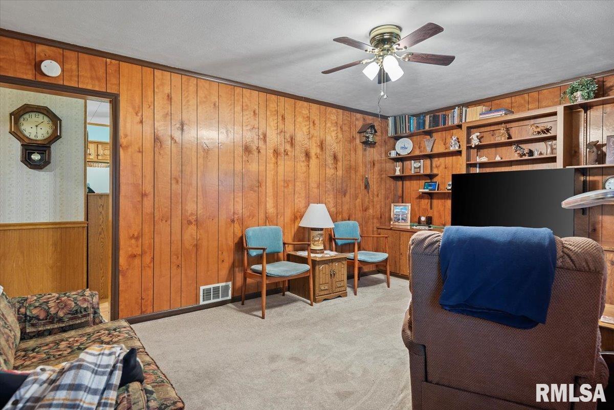 3213 Sherman Street Springfield, IL 62703 - Photo 4 of 41