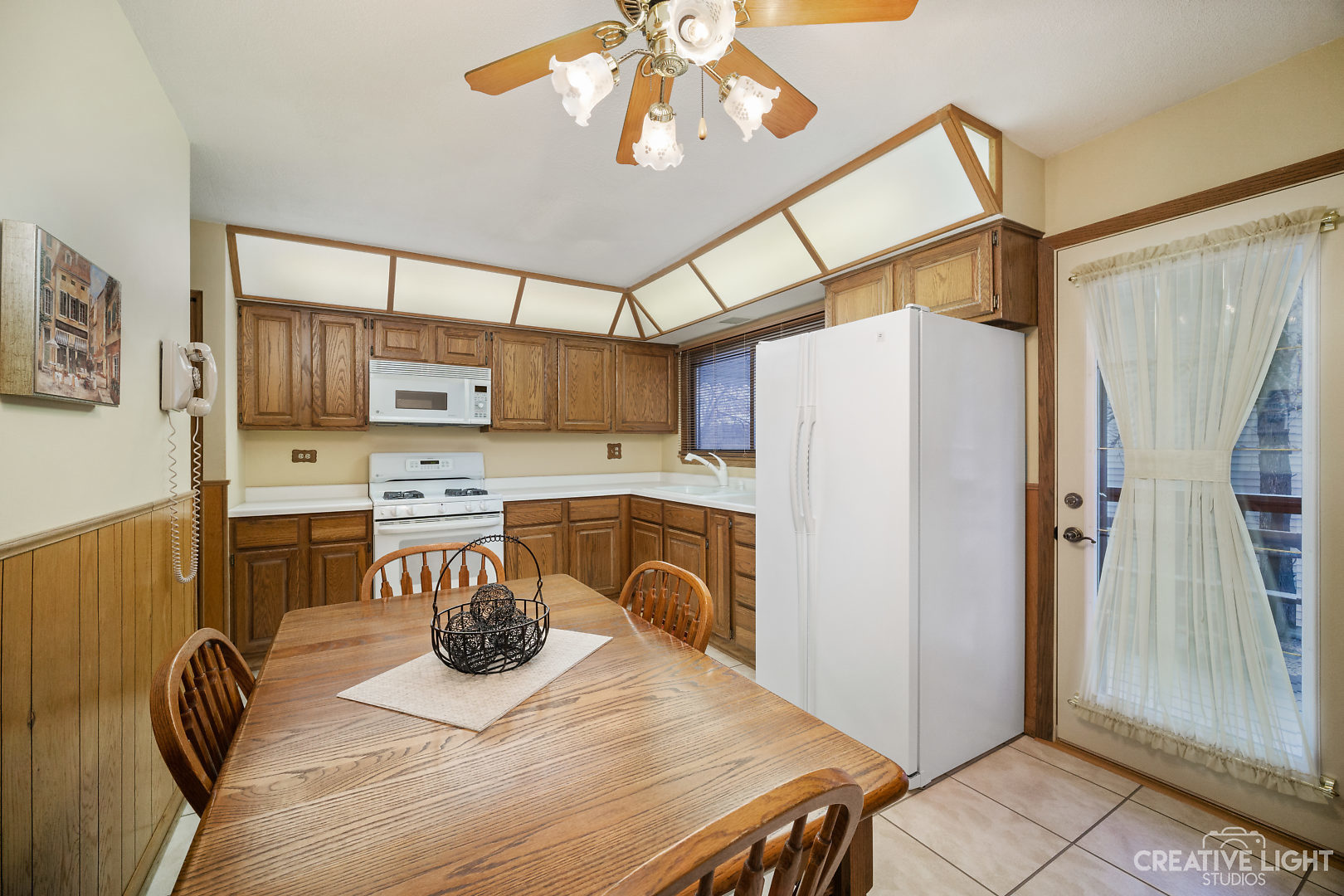 462 Rockhurst Road Bolingbrook, IL 60440 - Photo 7 of 24