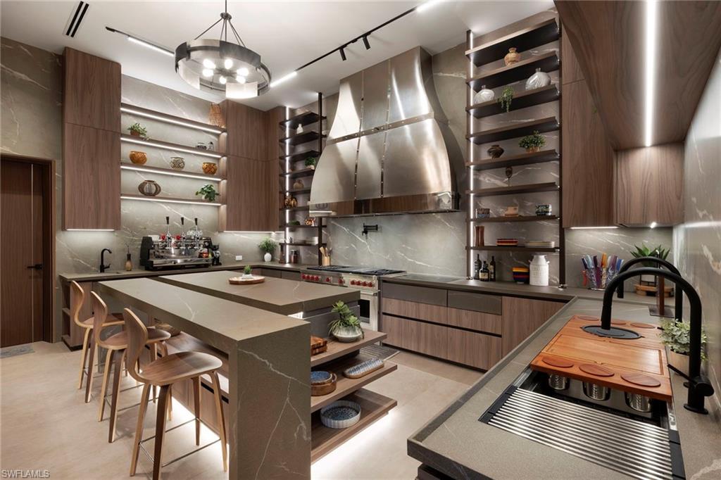 6616 Trail Boulevard Naples, FL 34108 - Photo 15 of 49