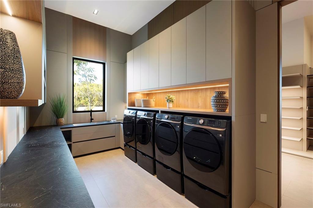 6616 Trail Boulevard Naples, FL 34108 - Photo 26 of 49