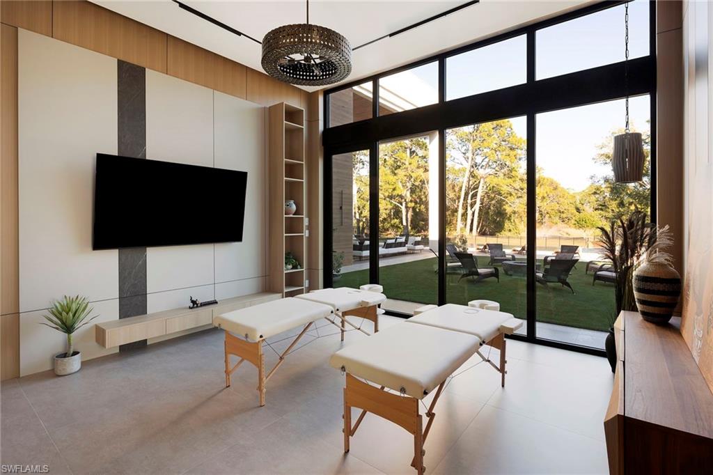 6616 Trail Boulevard Naples, FL 34108 - Photo 27 of 49