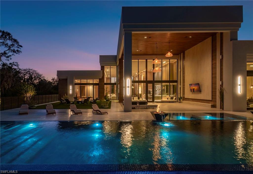 6616 Trail Boulevard Naples, FL 34108 - Photo 35 of 49