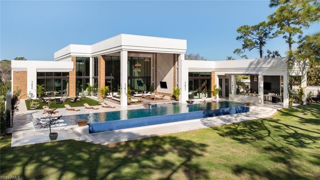 6616 Trail Boulevard Naples, FL 34108 - Photo 39 of 49