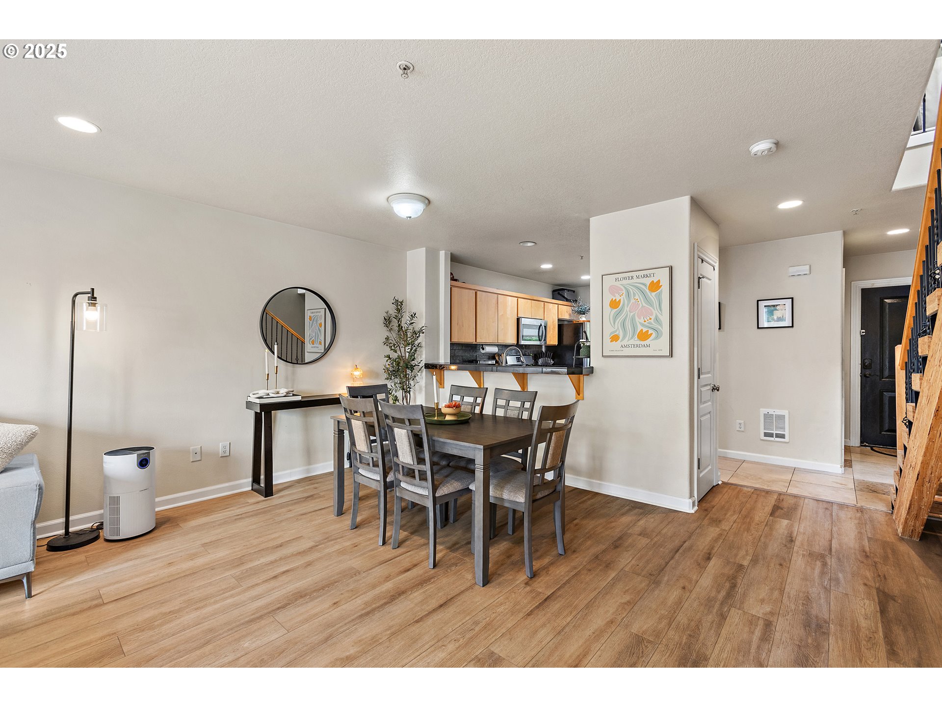 17040 Southwest Whitley Way, Unit 201 Beaverton, OR 97006 - Photo 8 of 45