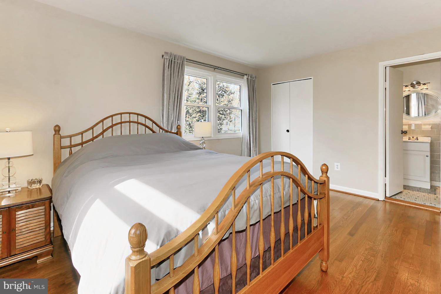 8211 Blairton Road Springfield, VA 22152 - Photo 11 of 27 Bedroom (Master)