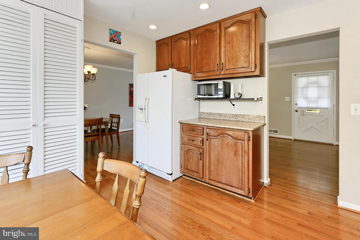 8211 Blairton Road Springfield, VA 22152 - Photo 8 of 27 Kitchen