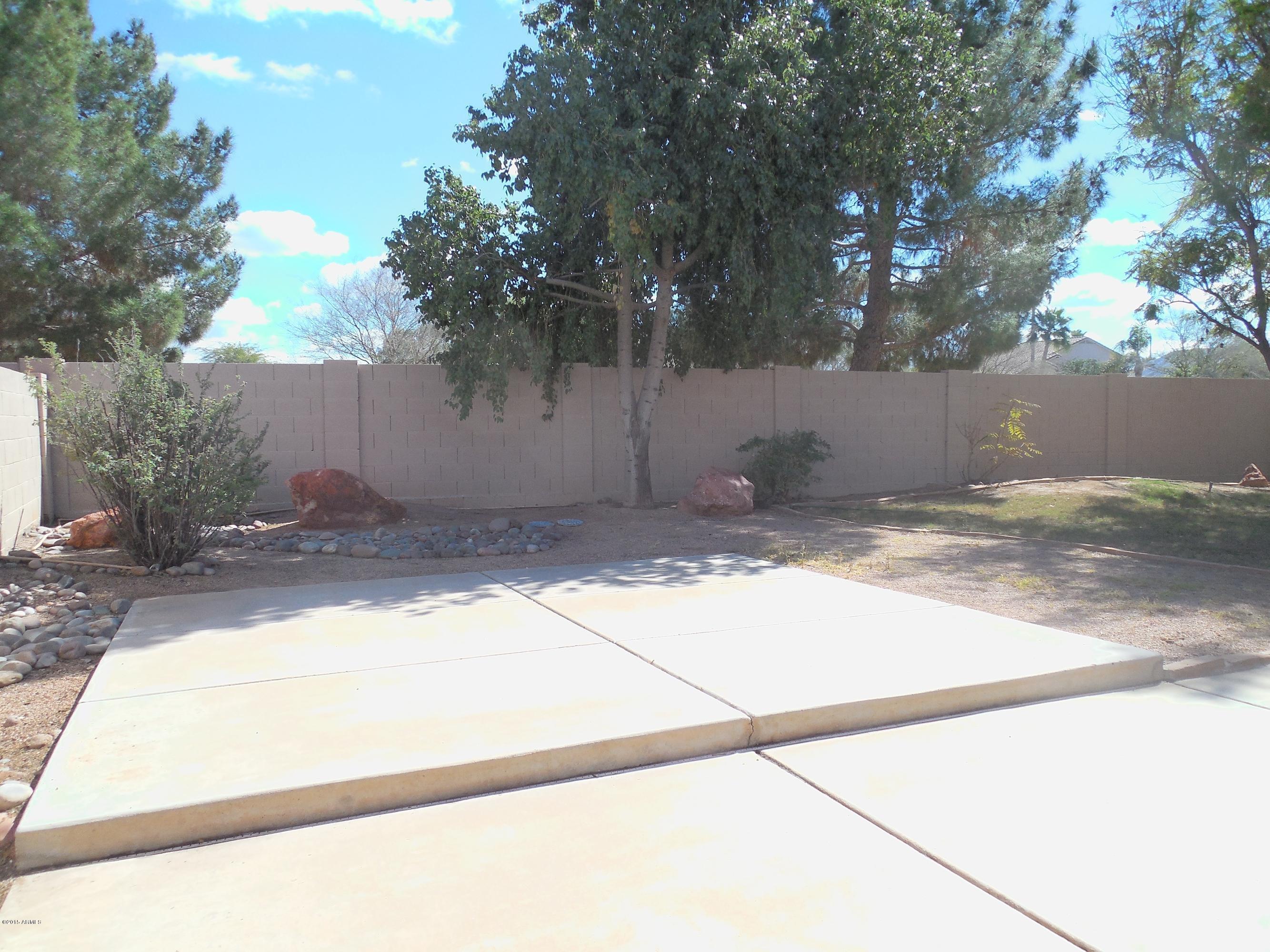 1369 South Monterey Street Gilbert, AZ 85233 - Photo 10 of 28 DSCN0615