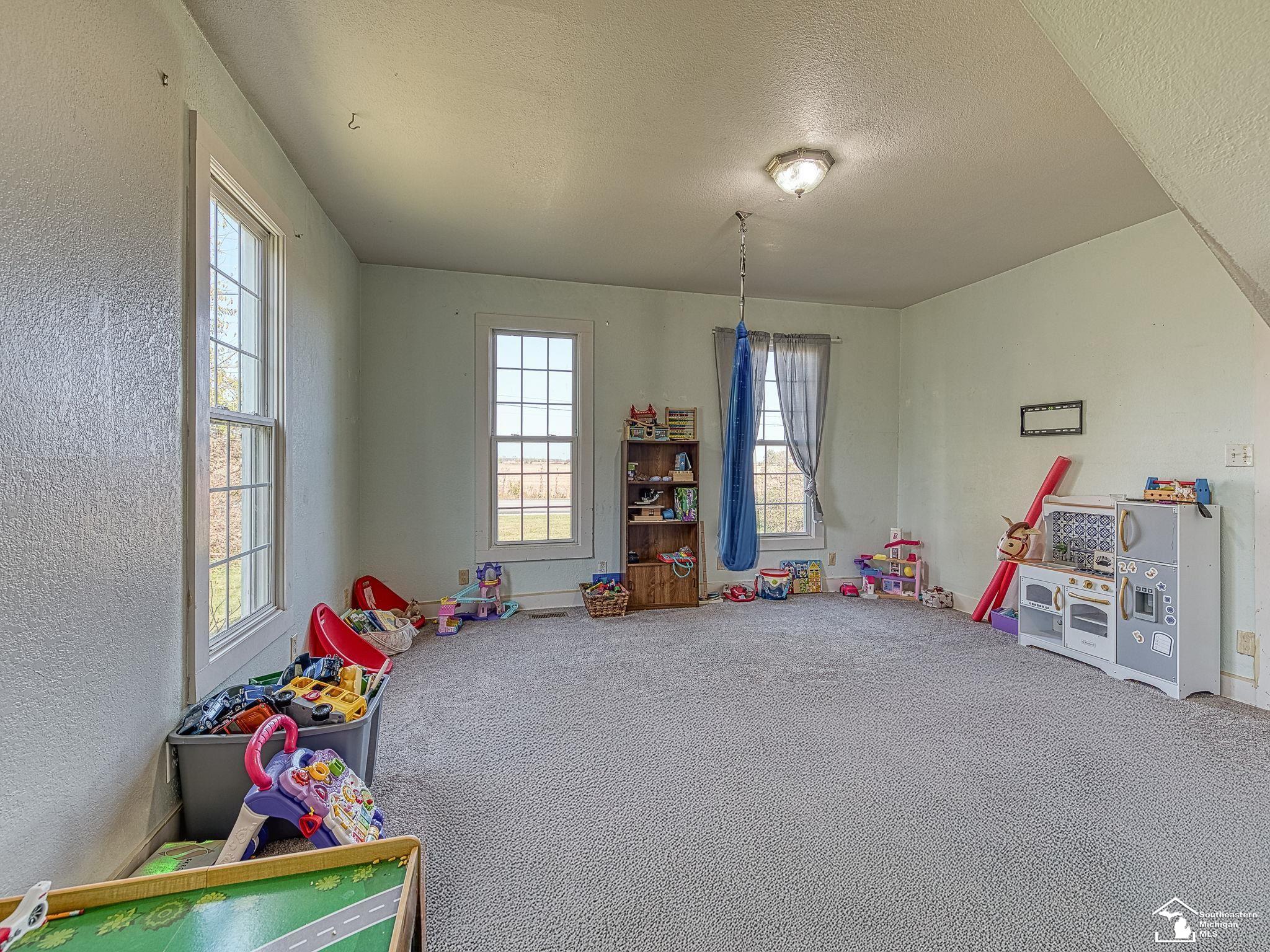 8819 Ida West Road Ida, MI 48140 - Photo 13 of 49